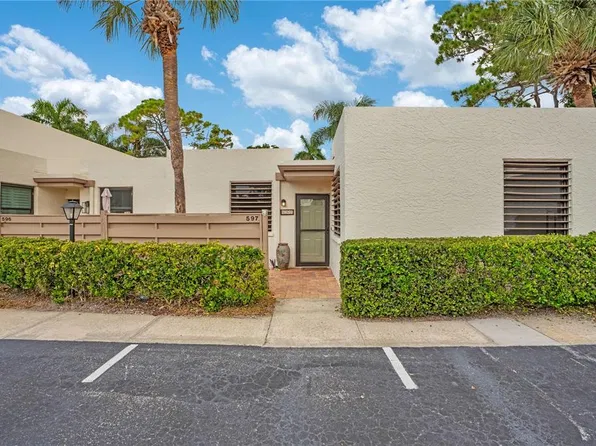 597 LAKESIDE DRIVE #205, BRADENTON, FL 34210