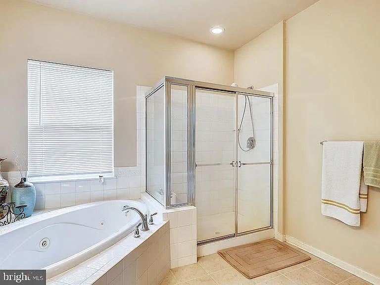 2834 Admiral Ridge Rd — Photo 34