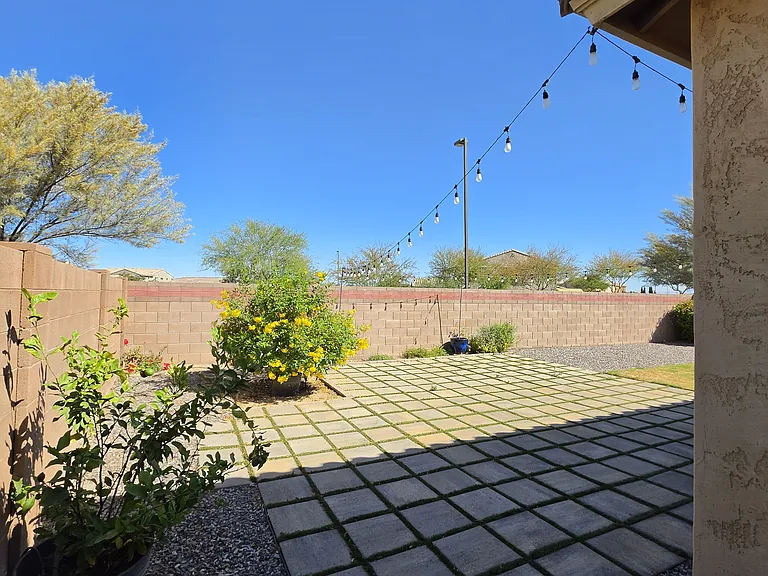 2756 E Hickory St — Photo 52