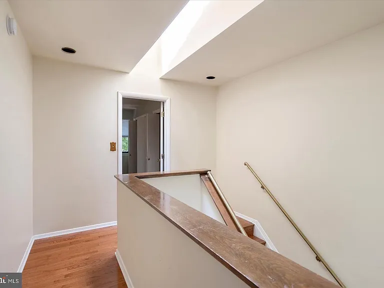 416 Five Farms Ln — Photo 13