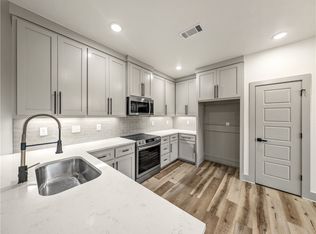 1000 Clayton Rd, Cave Springs, AR 72718