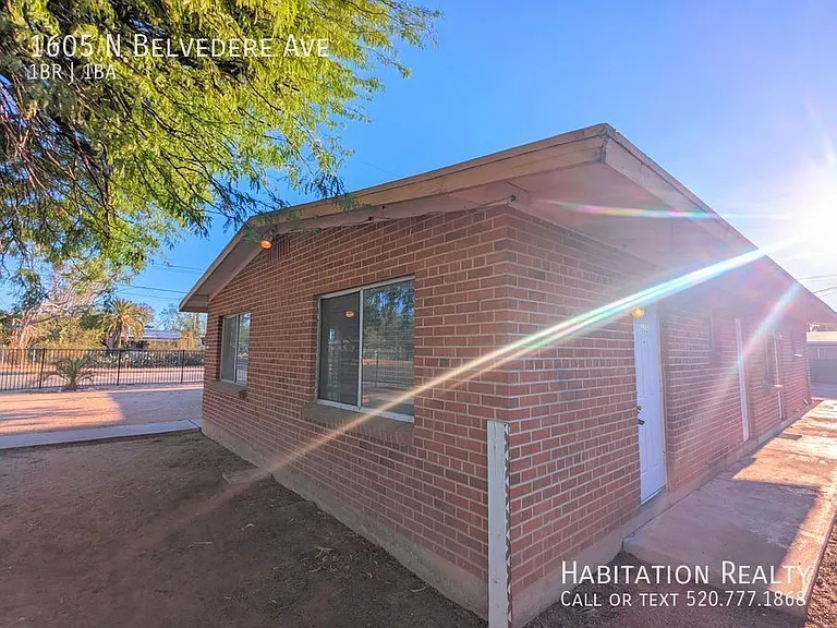 1605 N Belvedere Ave — Photo 4