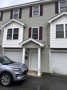 255 School St #B, Lowell, MA, 01854