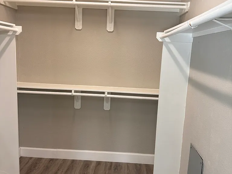 2810 Lockeridge Pines Dr — Photo 15