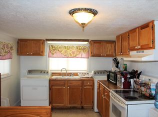 6506 Buzzard Creek Rd, Cedar Hill, TN 37032