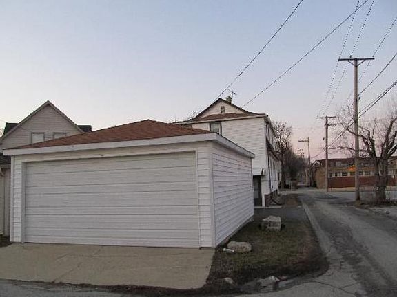 3rd image of 96 W 27th St