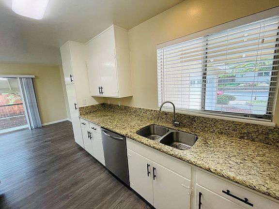 4th image of 1007 Payette Ave
