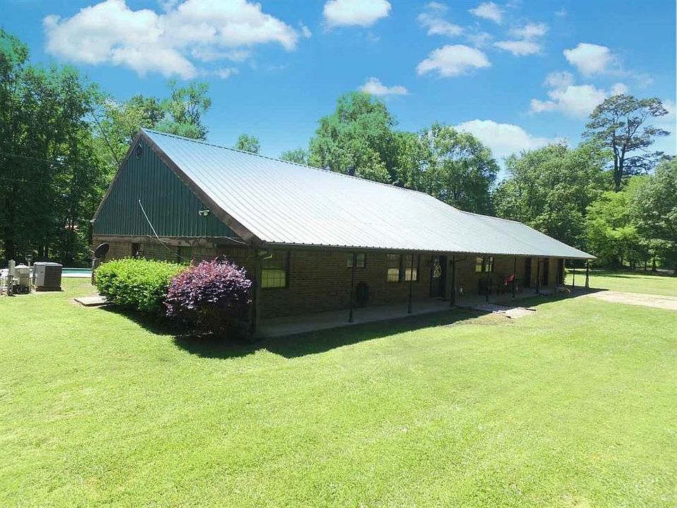 1st image of 1596 County Road 2100