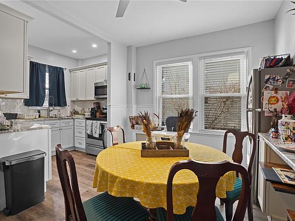 2nd image of 144 Wentworth Ave