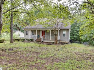 431 Tanner Rd, Taylors, SC 29687