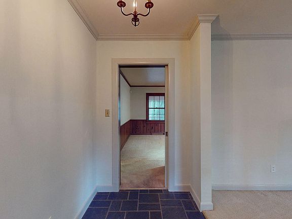 4th image of 2210 Stallings Drive