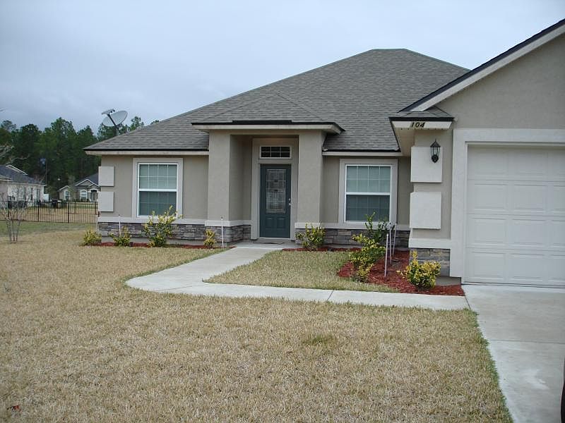 1st image of 104 River Dee Dr
