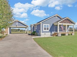 633 Ridgeview Ln, Lavonia, GA 30553