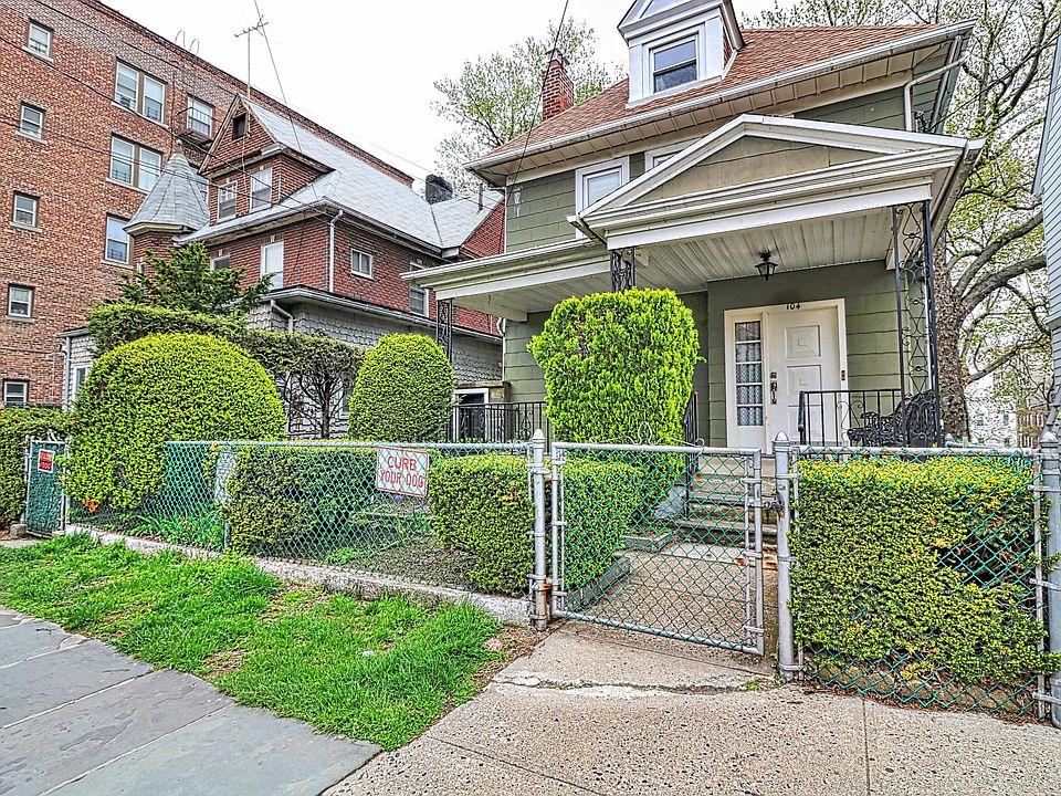 1st image of 104 Waring Pl #1