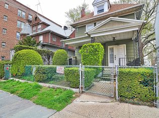 104 Waring Pl #1, Yonkers, NY 10703