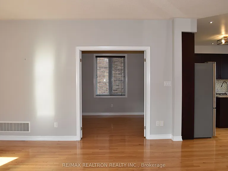 15 Burning Springs Pl — Photo 20