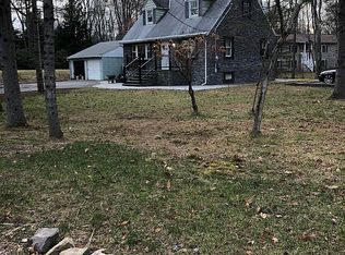 4115 Sylvan Ln, Pocono Summit, PA 18346