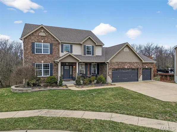 729 Tuscan Valley Ct, Ballwin, MO 63021