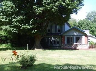 55400 Timothy Rd, New Carlisle, IN 46552