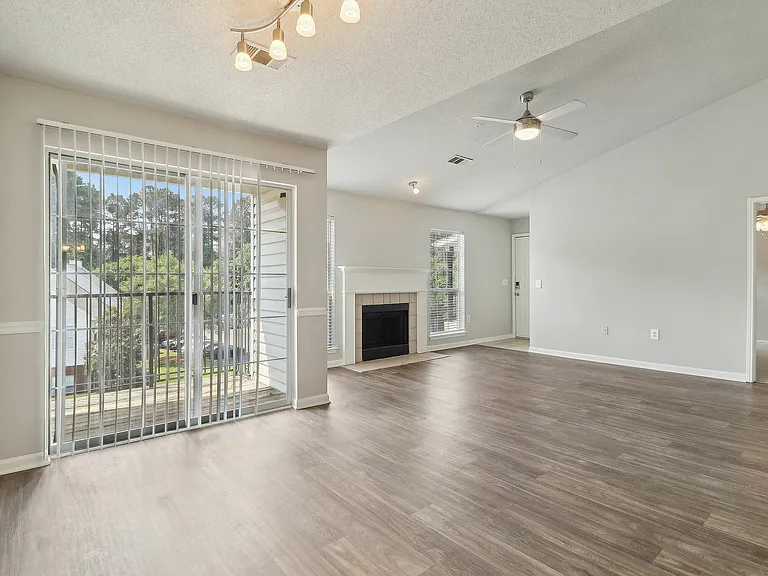 Varia at Oakcrest