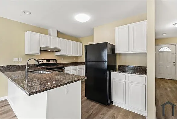 113 Craig St #A — Photo 3