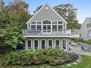 15 Cataumet Rd, Bourne, MA 02532