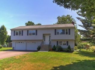 293 Mary Ellen Dr, Milford, CT 06460