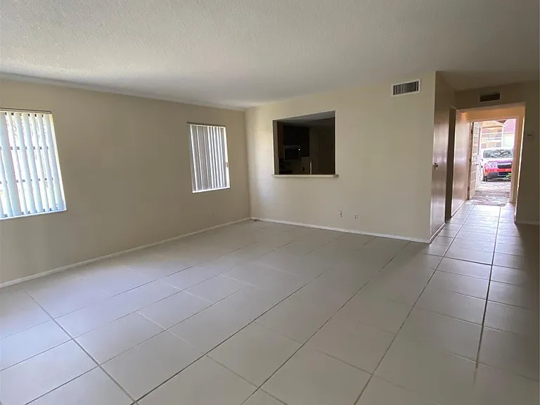 3340 Beau Rivage Dr #104 — Photo 5