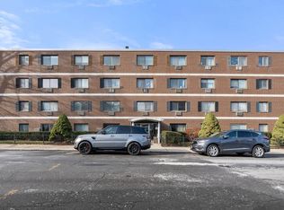 35 Glencoe St APT 43, Brighton, MA 02135