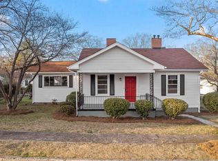 5 S 4th St SE, Lindale, GA 30147