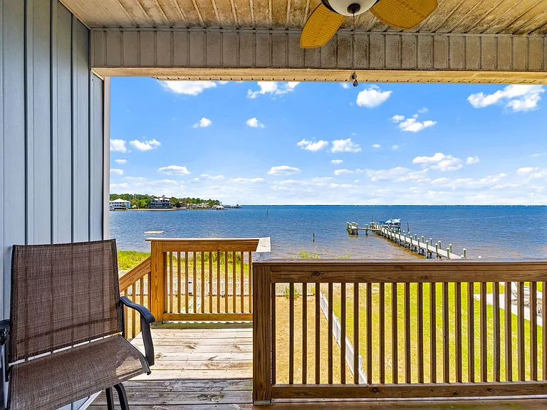 486 Beatrice Point Rd — Photo 26