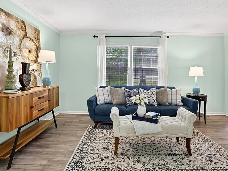 4419 Forest Walk Dr — Photo 8