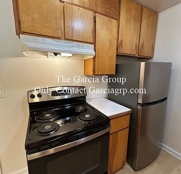 7805 NE Failing St #11 — Photo 4