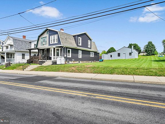 2nd image of 14 Poplar St