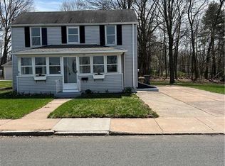 64 Russell St, Manchester, CT 06040