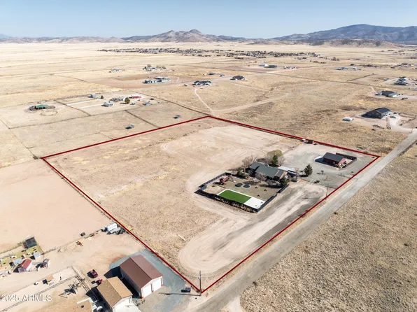 8450 E SADDLE HORN Trail, Prescott Valley, AZ 86315