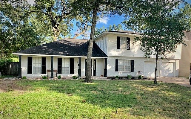 1st image of 2119 Oak Creek Dr