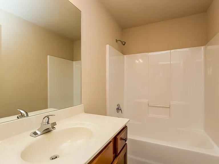 3336 Montauk Hill Dr — Photo 16