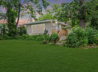 2616 Fair Oak Ln, McHenry, IL 60051