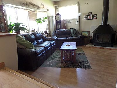2nd image of 524 Miller St