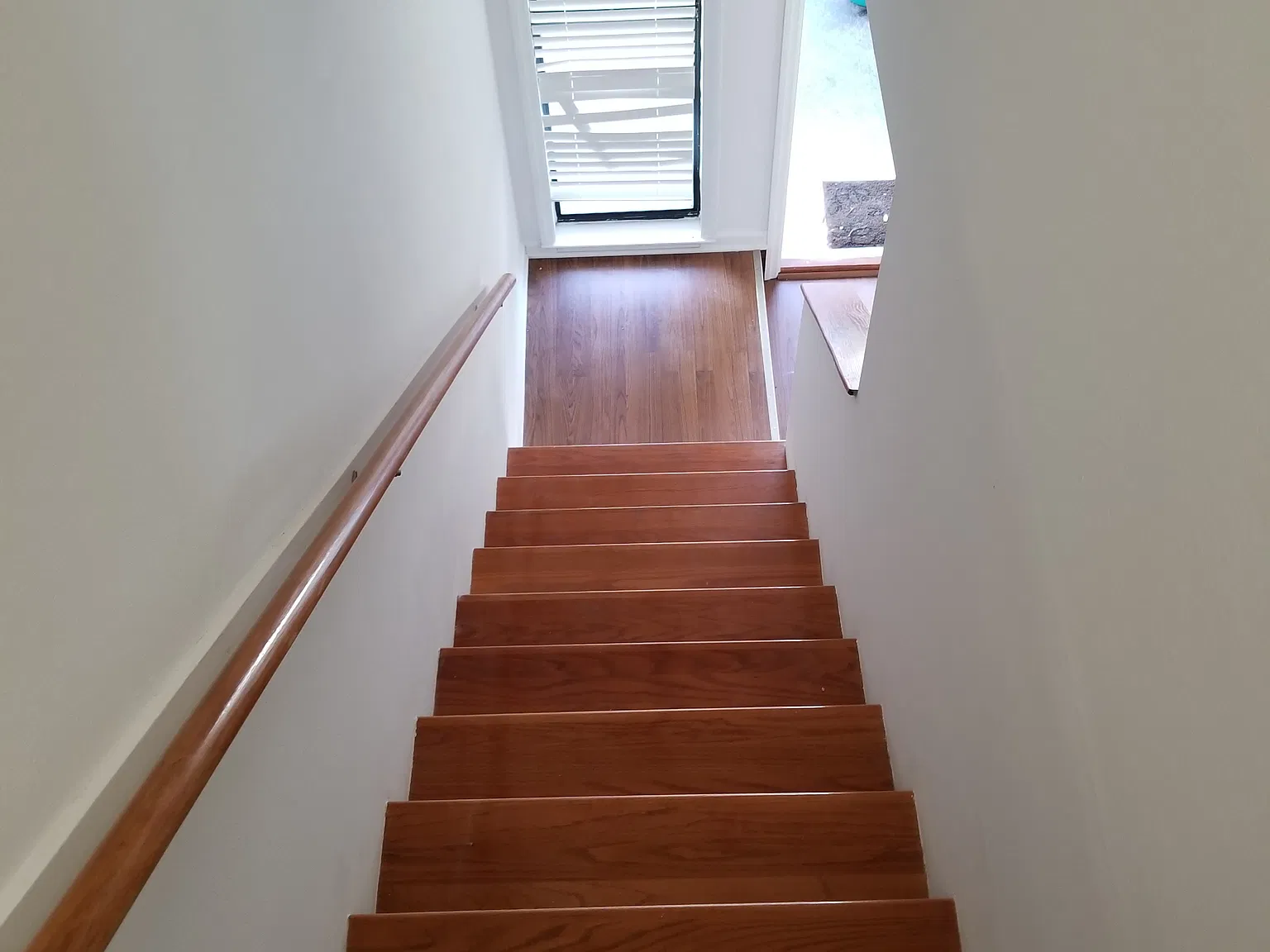 2 bed, 1.5 bath, 1014 sqft, $1,000 — Photo 4