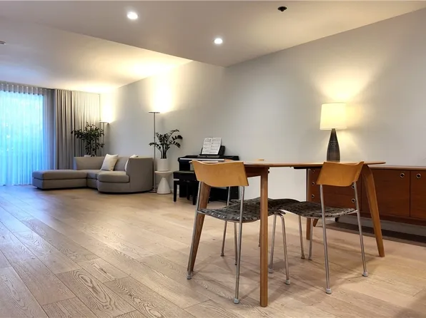 2910 Neilson Way Unit 208, Santa Monica, CA 90405