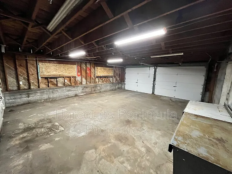 8339 State Highway 303 NE — Photo 13