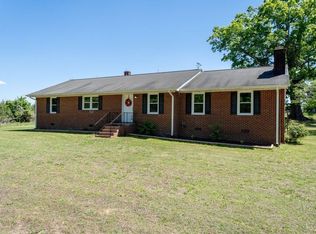 641 Rocky Ford Rd, Louisburg, NC 27549