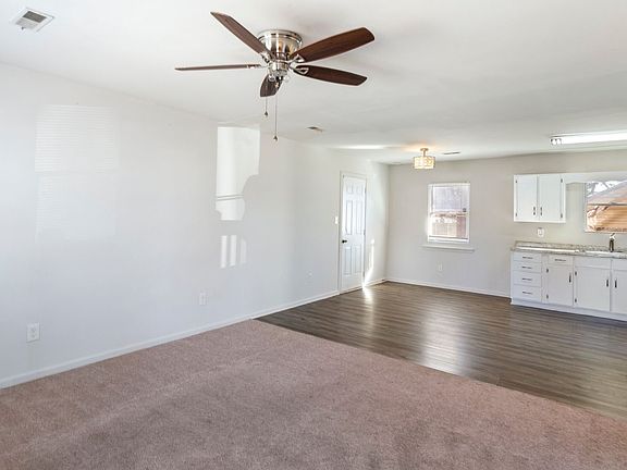 4th image of 284 Lou Mac Ct