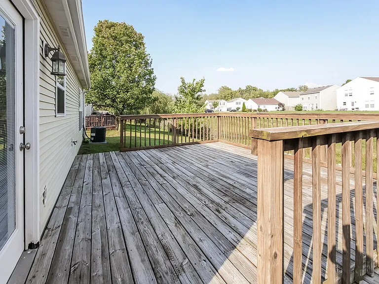 6715 Everbloom Ln — Photo 14