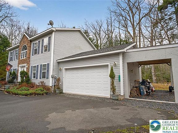 5th image of 216 Pheasant Pl