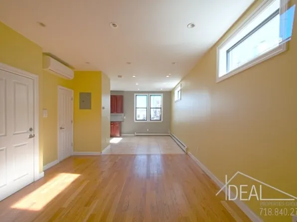 357 21st St, Brooklyn, NY 11215