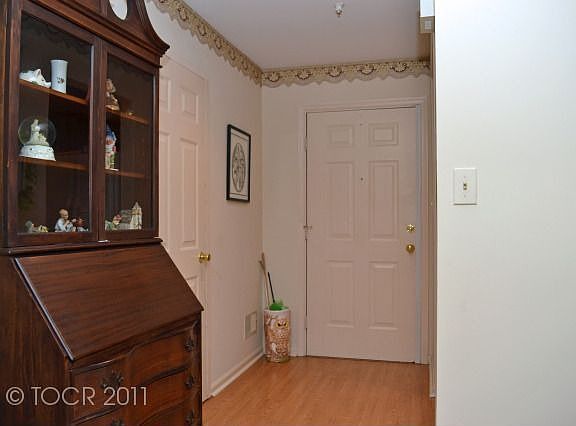 3rd image of 10-1 Vernon Ct