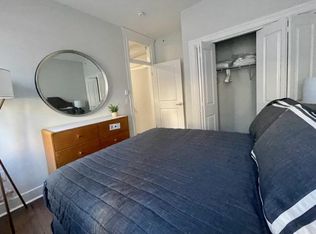 85 Park Dr APT 18, Boston, MA 02215